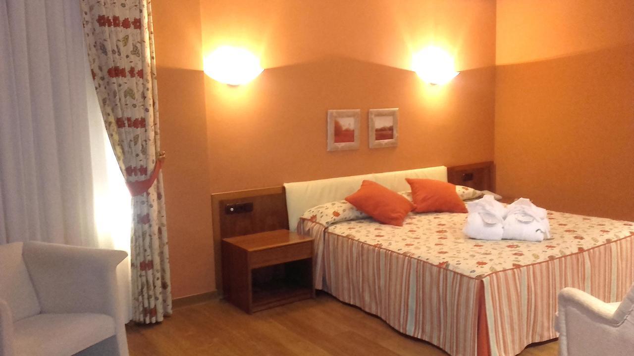 Balneario De Ledesma Ξενοδοχείο Vega de Tirados Εξωτερικό φωτογραφία